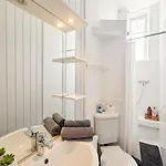 De Charme, Centre Vichy, Thermes Апартаменты