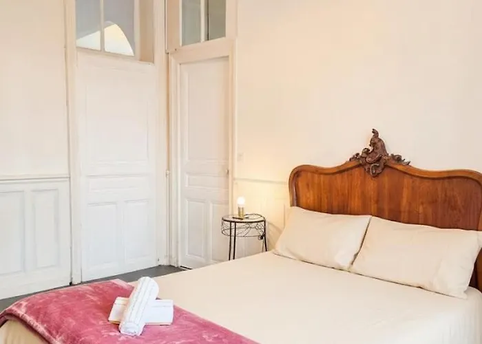 De Charme, Centre Vichy, Thermes Апартаменты